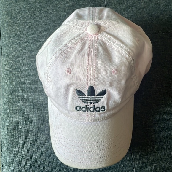 Pink Adidas DAD hat - Picture 3 of 4